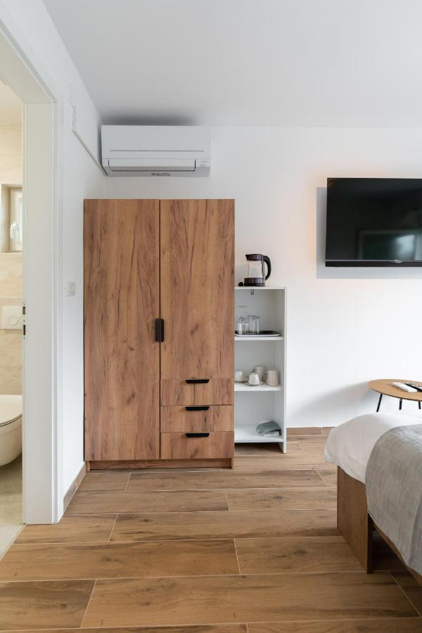 ויר Number One Apartments מראה חיצוני תמונה