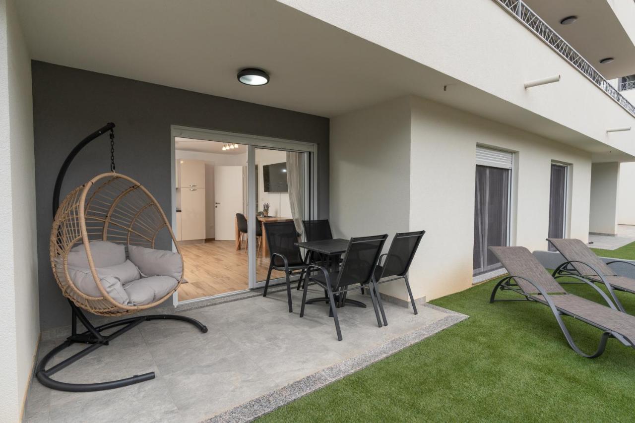 ויר Number One Apartments מראה חיצוני תמונה