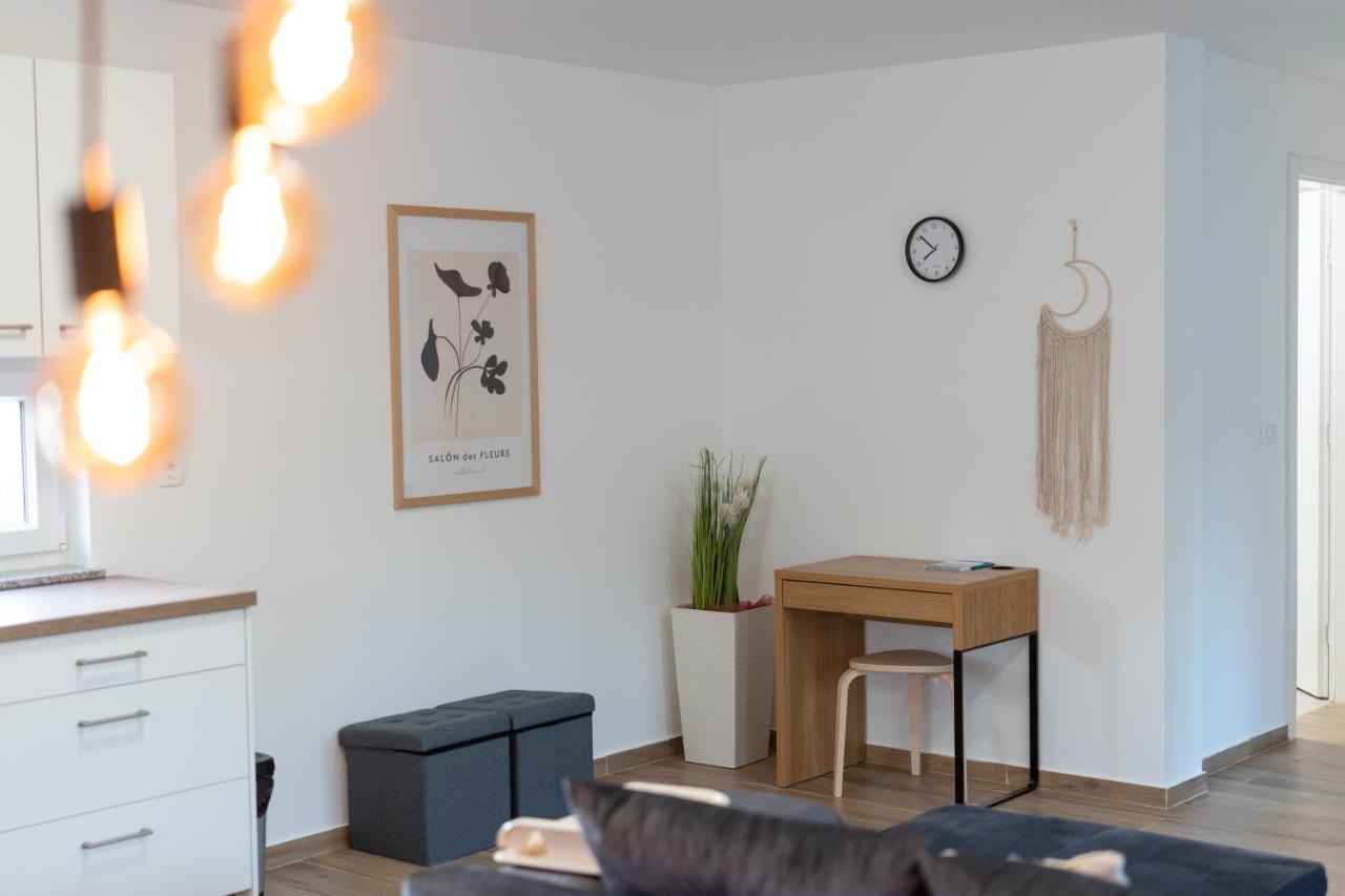 ויר Number One Apartments מראה חיצוני תמונה
