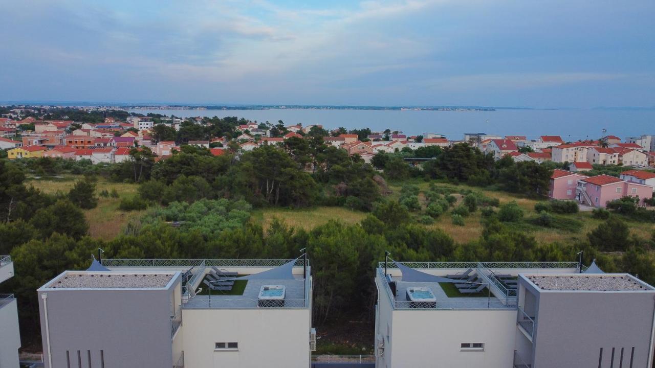ויר Number One Apartments מראה חיצוני תמונה